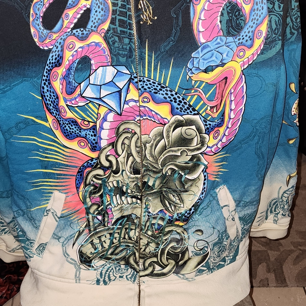 artwork of tattoo legend Don Ed Hardy, these hoodies are evocative of iconic Y2K - Picture 6 of 7
